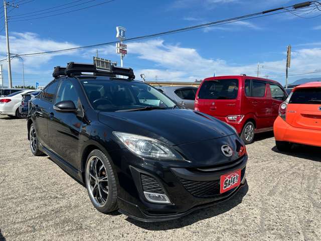 2010 Mazda Axela – thumbnail 4