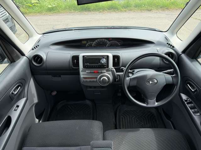 2009 Daihatsu Tanto – thumbnail 4