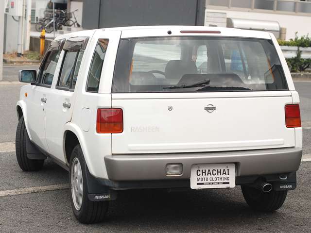1996 Nissan Rasheen – thumbnail 2