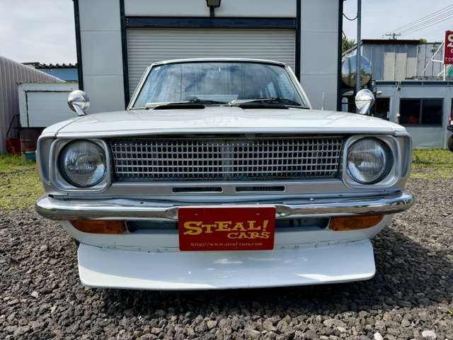 1970 Toyota Corolla Van – thumbnail 2