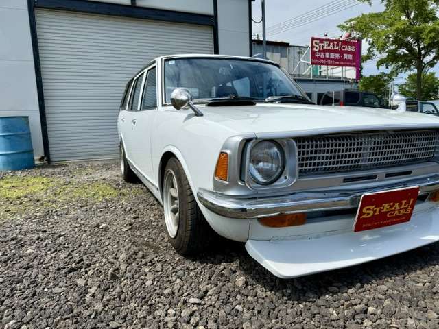 1970 Toyota Corolla Van – thumbnail 3