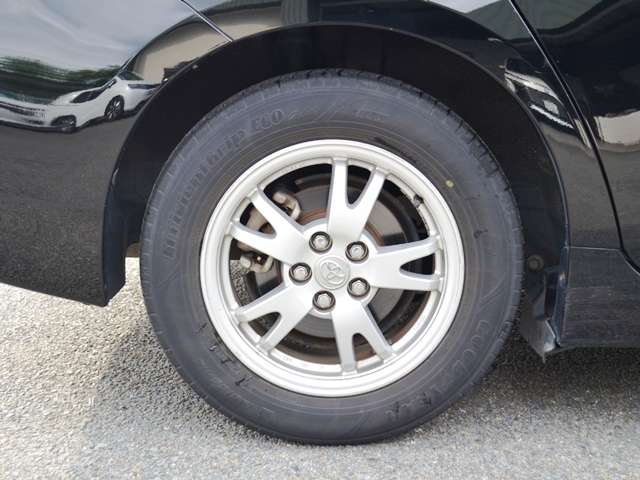 2010 Toyota Prius – thumbnail 3
