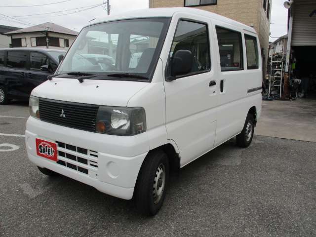 2005 Mitsubishi Minicab Van – thumbnail 3
