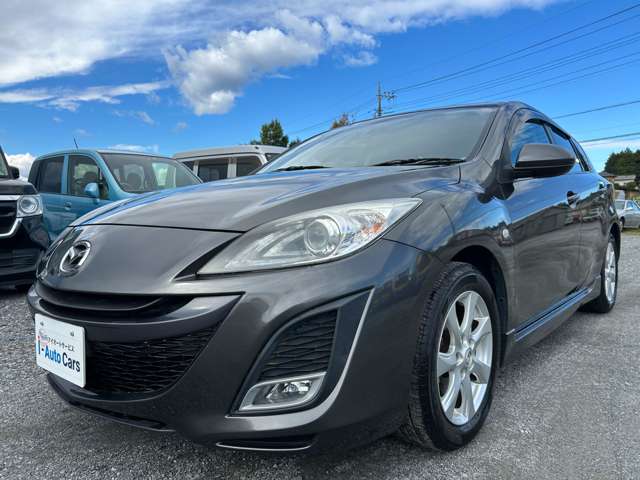 2010 Mazda Axela Sport – thumbnail 2