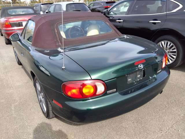 1998 Mazda Roadster – thumbnail 2