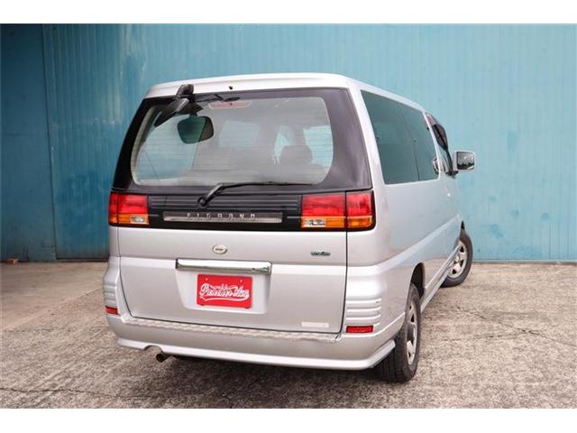 1999 Nissan Elgrand – thumbnail 3