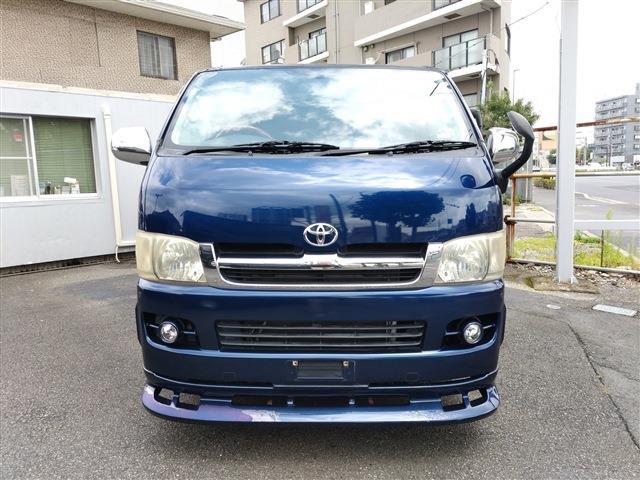 2007 Toyota Hiace – thumbnail 2