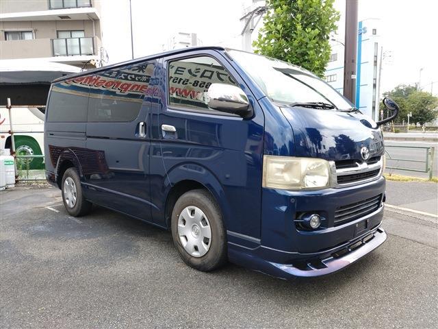 2007 Toyota Hiace – thumbnail 3