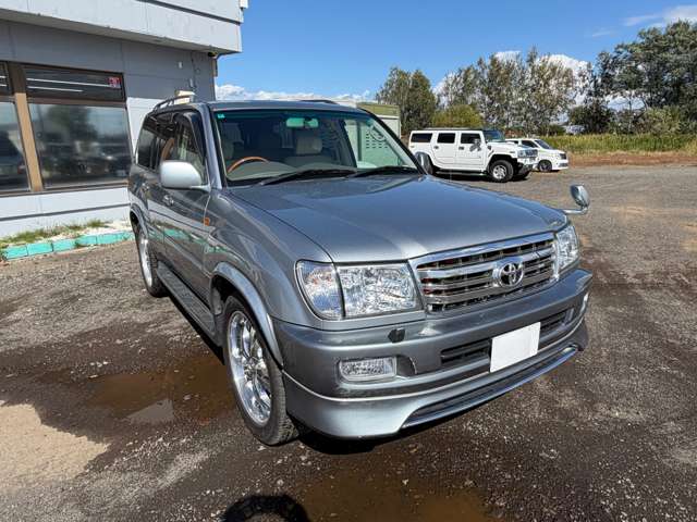 2003 Toyota Land Cruiser 100 – thumbnail 2