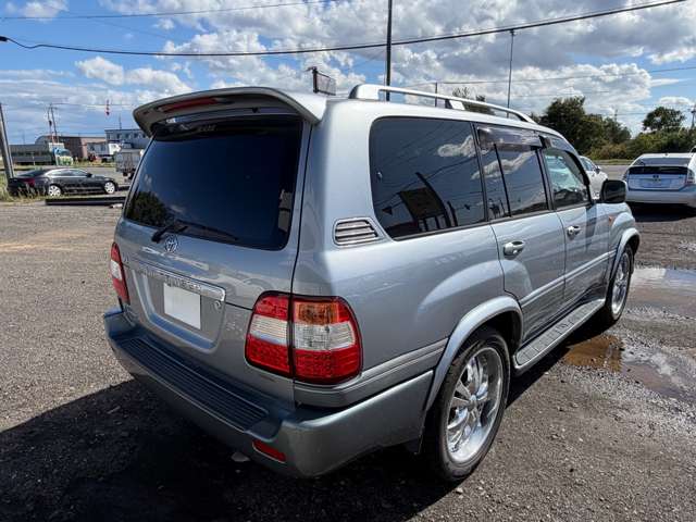 2003 Toyota Land Cruiser 100 – thumbnail 4