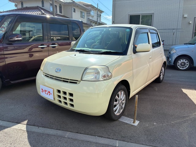 2009 Daihatsu Esse