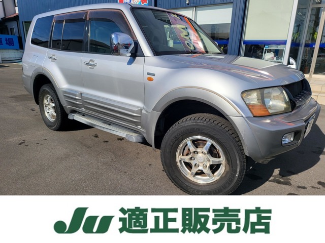 2000 Mitsubishi Pajero