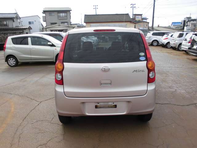 2009 Daihatsu Mira – thumbnail 4