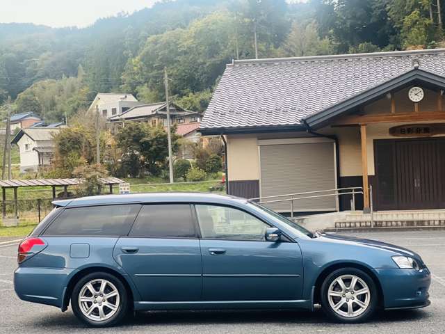 2005 Subaru Legacy Touring Wagon – thumbnail 4