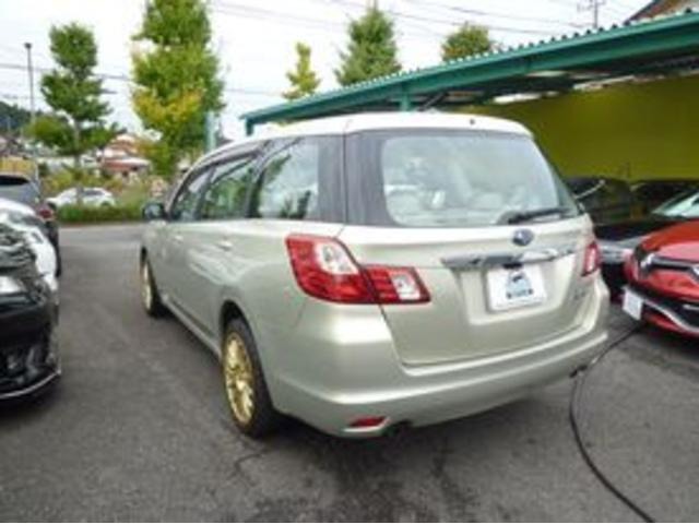 2008 Subaru Exiga – thumbnail 3