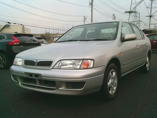 1995 Nissan Primera Camino