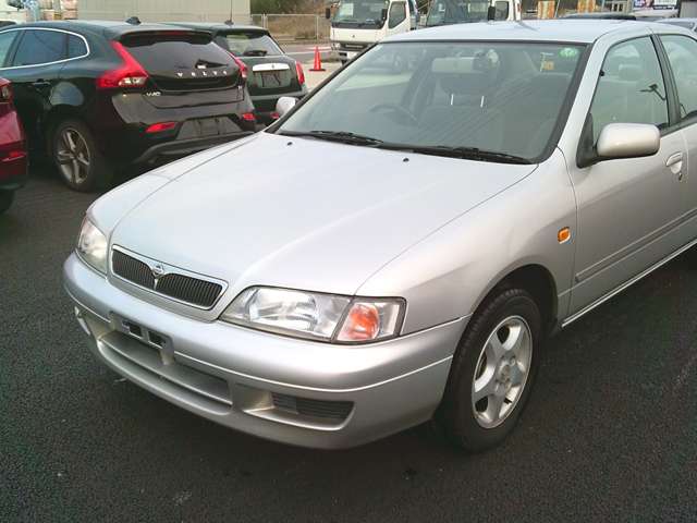 1995 Nissan Primera Camino – thumbnail 2