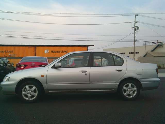 1995 Nissan Primera Camino – thumbnail 3