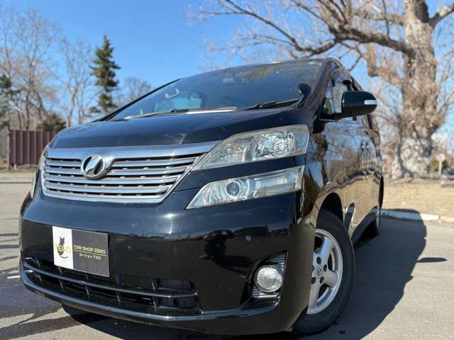 2011 Toyota Vellfire – thumbnail 2