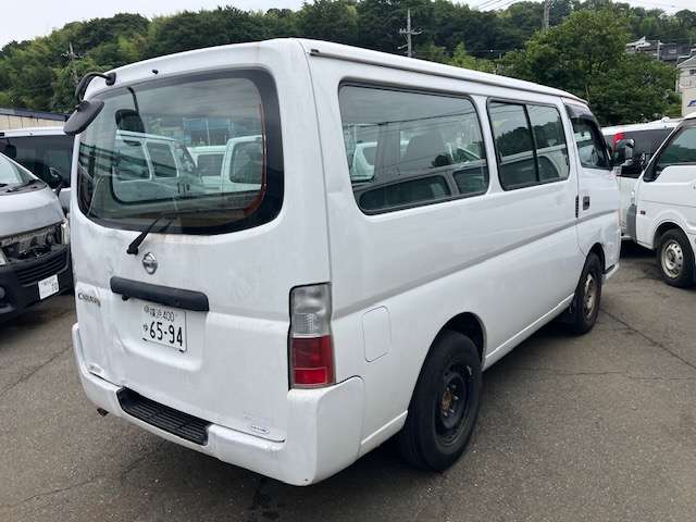 2006 Nissan Caravan – thumbnail 2