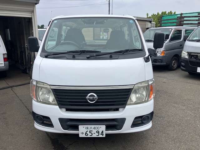 2006 Nissan Caravan – thumbnail 3