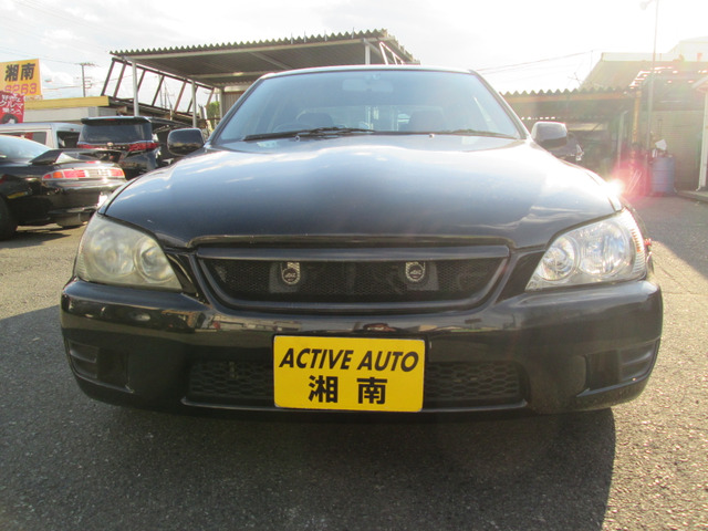 1999 Toyota Altezza – thumbnail 2