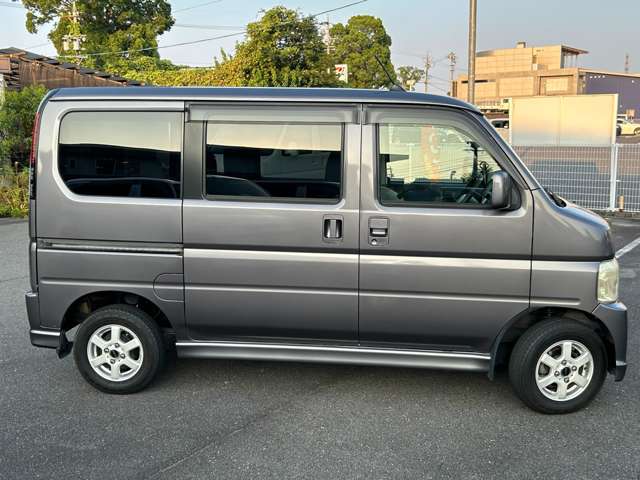 2010 Honda Vamos – thumbnail 4