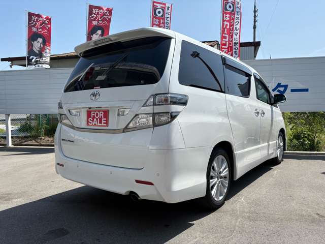 2008 Toyota Vellfire – thumbnail 3
