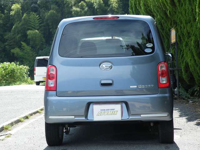 2010 Daihatsu Mira Cocoa – thumbnail 3