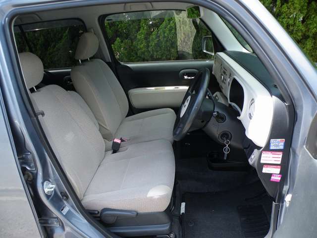 2010 Daihatsu Mira Cocoa – thumbnail 4