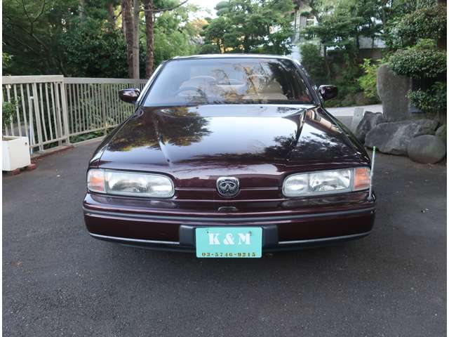1992 Nissan Infiniti Q45 – thumbnail 4