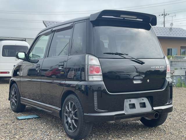 2002 Subaru Pleo – thumbnail 4