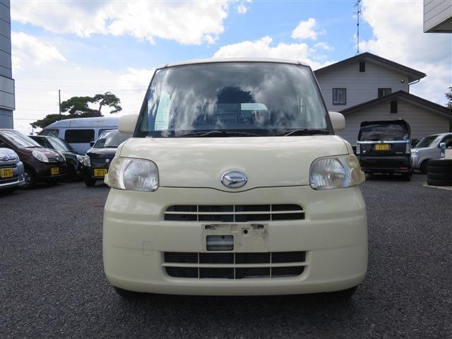 2010 Daihatsu Tanto – thumbnail 2