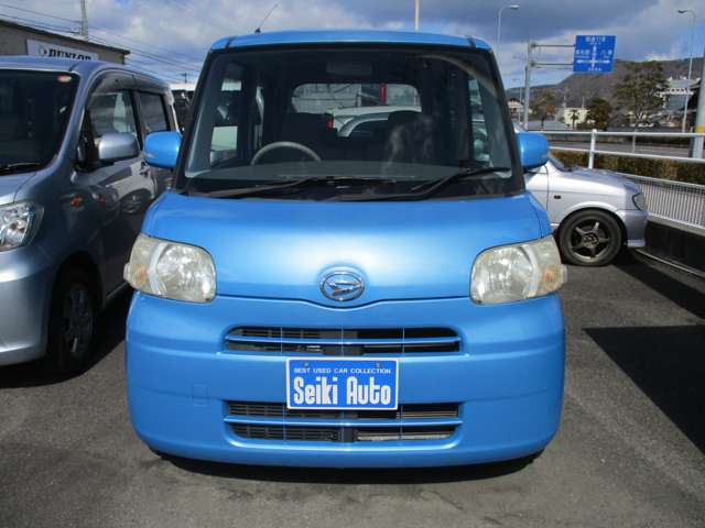 2010 Daihatsu Tanto – thumbnail 2