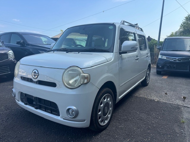 2010 Daihatsu Mira Cocoa
