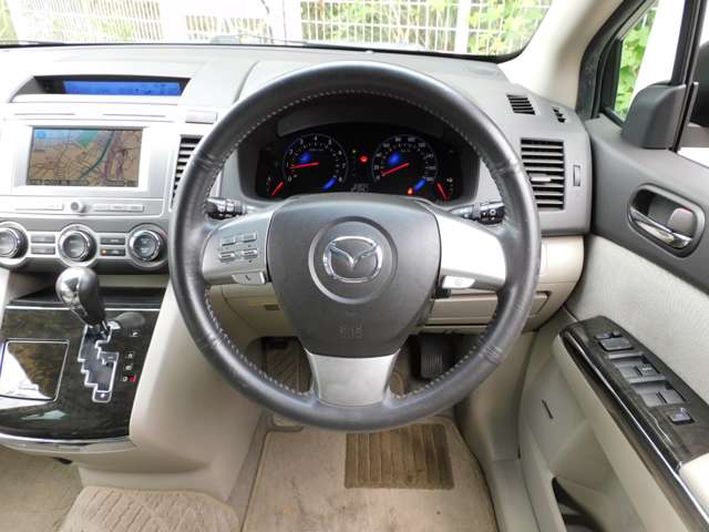 2008 Mazda MPV – thumbnail 3