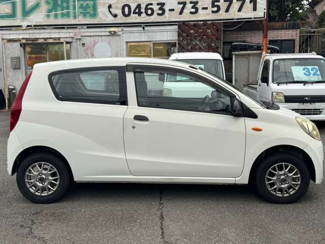2010 Daihatsu Mira – thumbnail 4