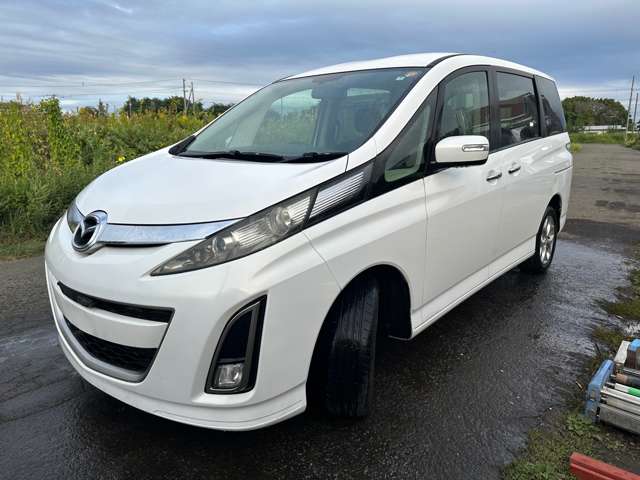 2010 Mazda Biante – thumbnail 2