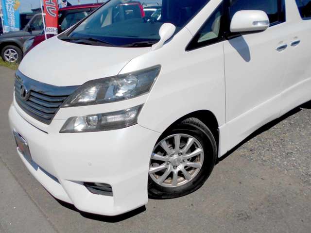 2009 Toyota Vellfire – thumbnail 3