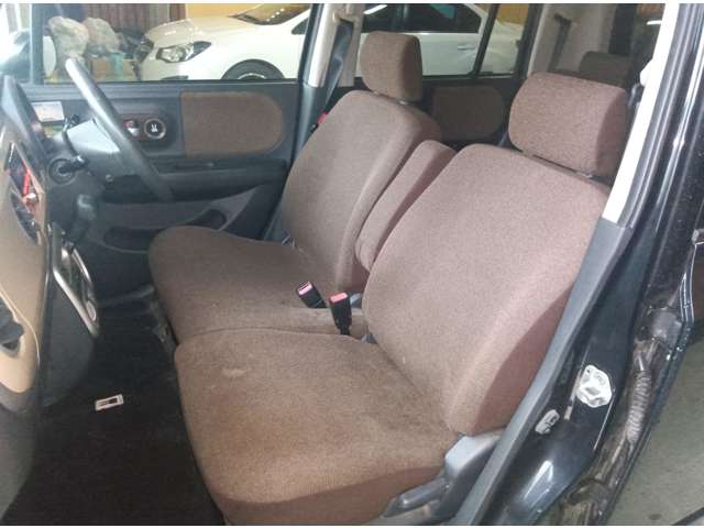 2010 Suzuki Alto Lapin – thumbnail 4