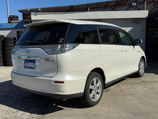 2006 Toyota Estima Hybrid – thumbnail 4