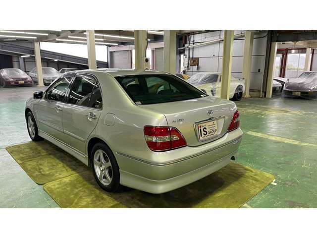 2005 Toyota Brevis – thumbnail 2