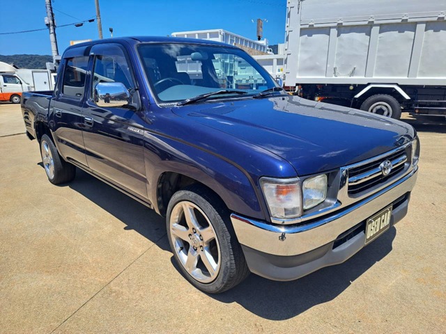 2000 Toyota Hilux