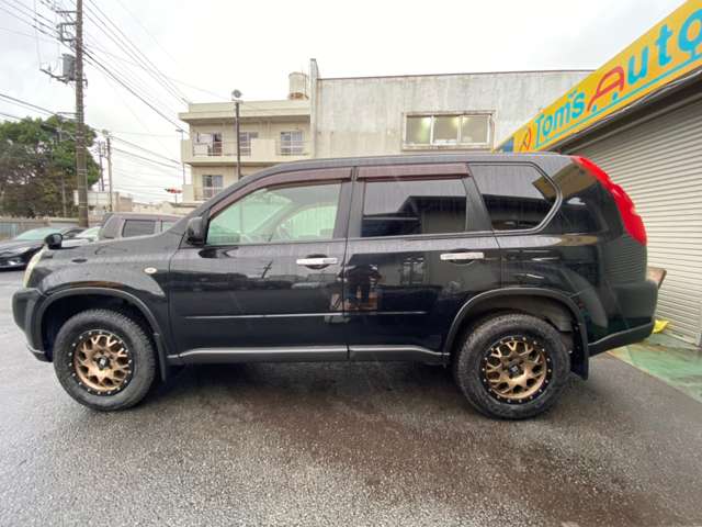 2009 Nissan X-Trail – thumbnail 4