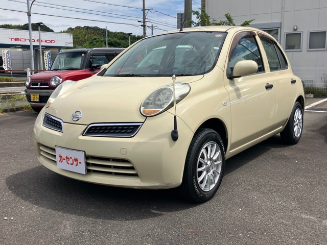 2010 Nissan March