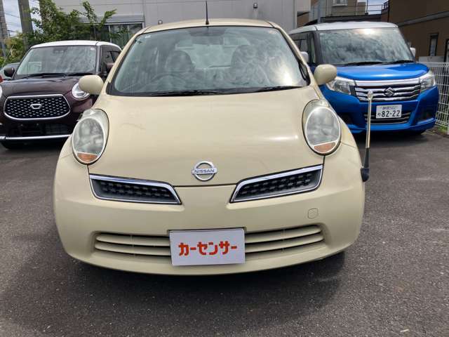 2010 Nissan March – thumbnail 2