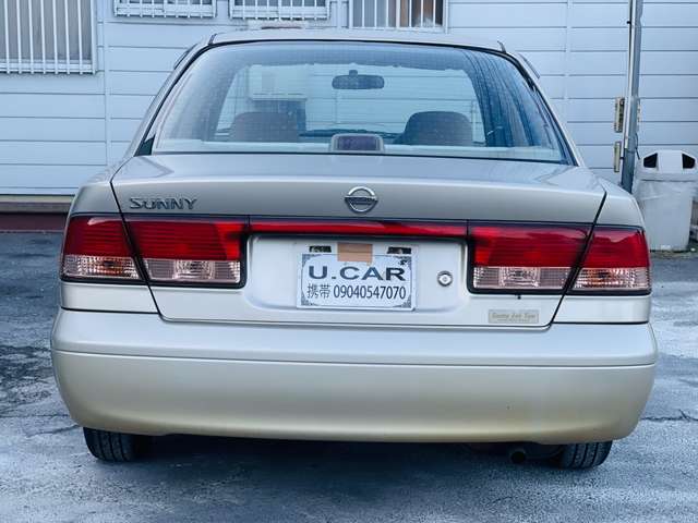 2002 Nissan Sunny – thumbnail 3