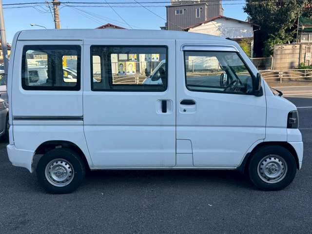 2007 Mitsubishi Minicab Van – thumbnail 4