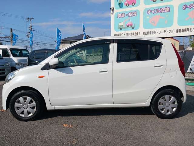 2010 Daihatsu Mira – thumbnail 2