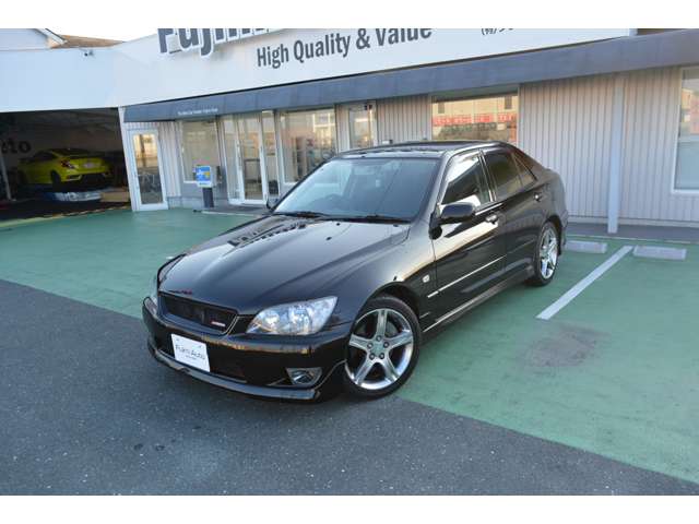 2004 Toyota Altezza – thumbnail 2